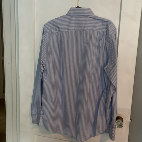 Old Khaki Brand Men’s Long-Sleeved Button Down shirt. - Picture 3 of 5